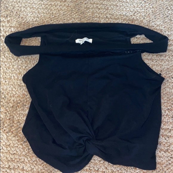 BLACK OFF THE SHOULDER AND CROPPED TANK TOP - Picture 1 of 1